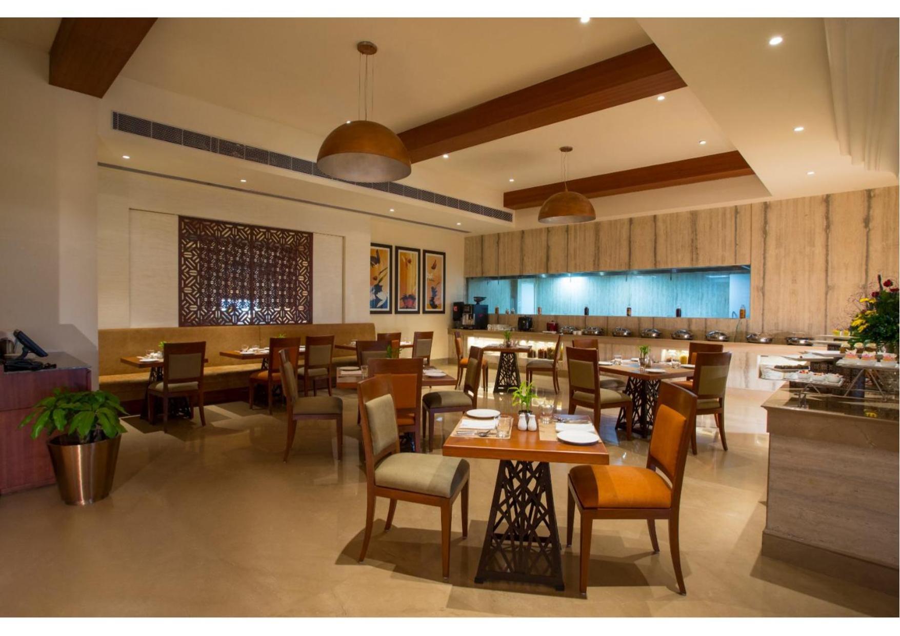 Singhania Sarovar Portico Rāipur Eksteriør bilde